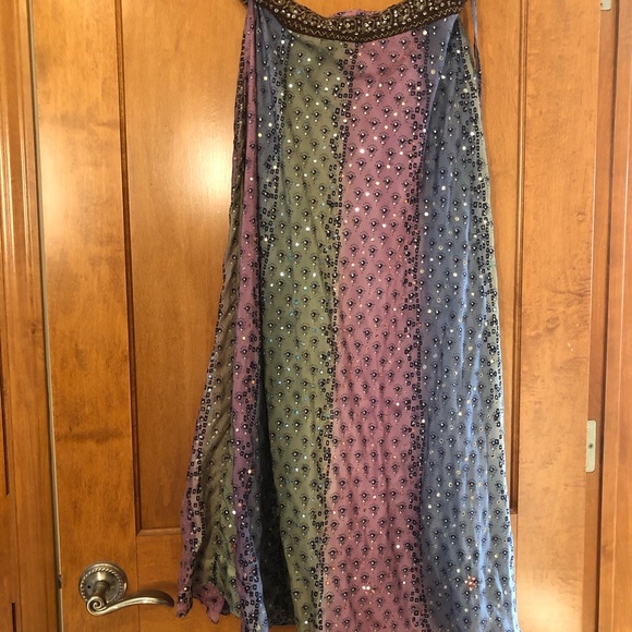 OMG SILK SKIRT. THE LIMITED - Picture 3 of 12